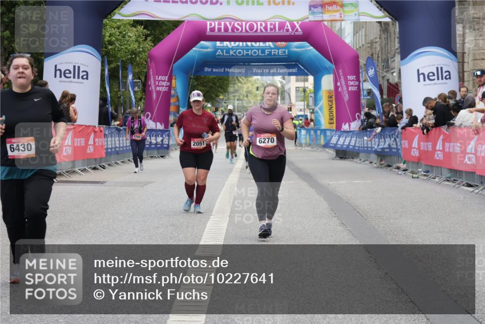 06.09.2026 - CURREX Alsterlauf Yannick Fuchs http://msf.ph/oto/10227641 06.09.2026 10:28:23 Ziel 3460, 6270, 6430 meine-sportfotos.de