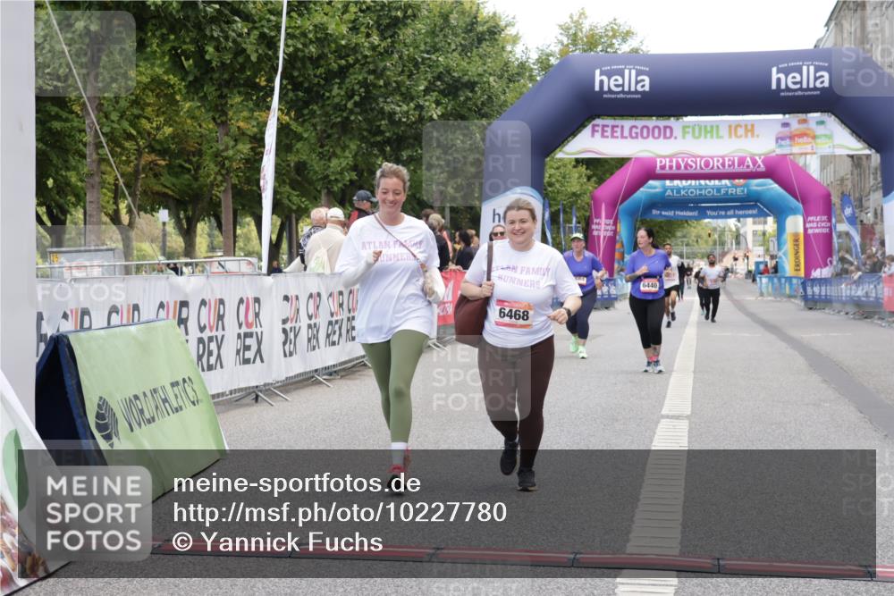 06.09.2026 - CURREX Alsterlauf Yannick Fuchs http://msf.ph/oto/10227780 06.09.2026 10:29:53 Ziel 4018, 6468 meine-sportfotos.de