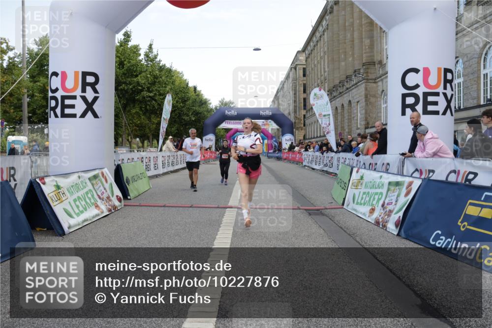 06.09.2026 - CURREX Alsterlauf Yannick Fuchs http://msf.ph/oto/10227876 06.09.2026 10:31:02 Ziel 2039, 2409, 3676, 4420, 4773, 6195, 6197 meine-sportfotos.de