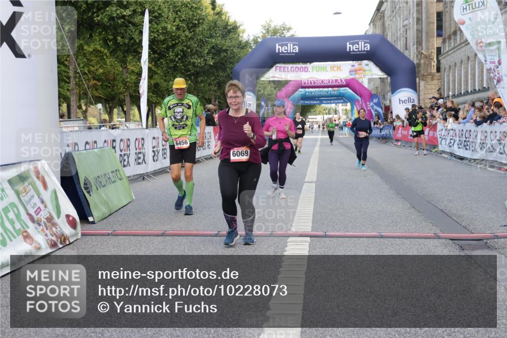 06.09.2026 - CURREX Alsterlauf Yannick Fuchs http://msf.ph/oto/10228073 06.09.2026 10:33:31 Ziel 3216, 6029, 6069, 6456 meine-sportfotos.de