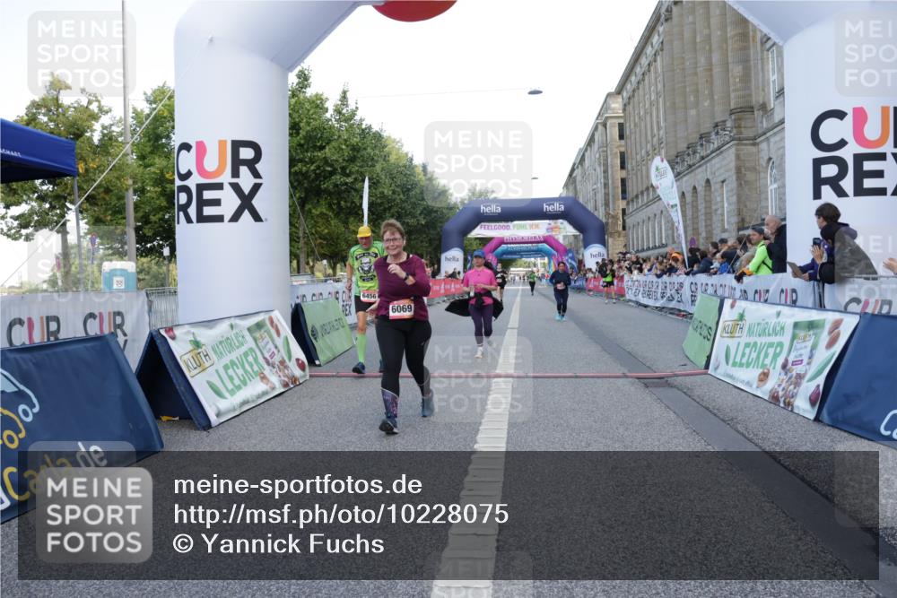 06.09.2026 - CURREX Alsterlauf Yannick Fuchs http://msf.ph/oto/10228075 06.09.2026 10:33:32 Ziel 3216, 6029, 6069, 6456 meine-sportfotos.de