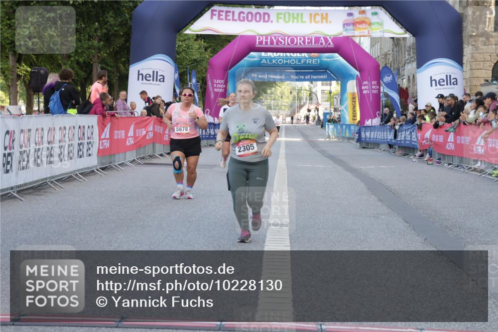 06.09.2026 - CURREX Alsterlauf Yannick Fuchs http://msf.ph/oto/10228130 06.09.2026 10:35:20 Ziel 2305, 5678 meine-sportfotos.de