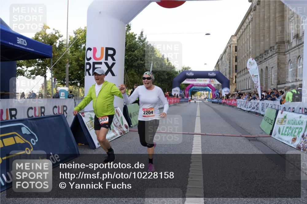 06.09.2026 - CURREX Alsterlauf Yannick Fuchs http://msf.ph/oto/10228158 06.09.2026 10:35:54 Ziel 2204, 2333 meine-sportfotos.de