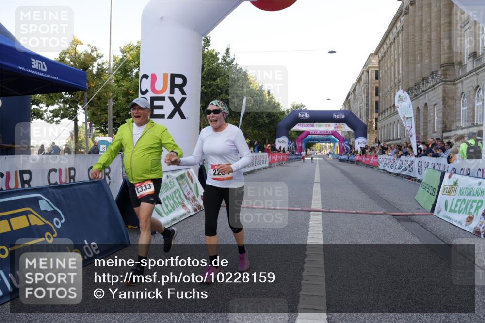 06.09.2026 - CURREX Alsterlauf Yannick Fuchs http://msf.ph/oto/10228159 06.09.2026 10:35:54 Ziel 2204, 2333 meine-sportfotos.de