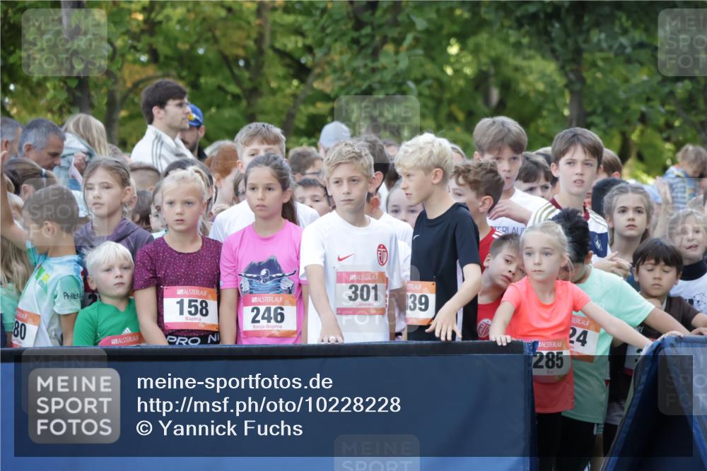06.09.2026 - CURREX Alsterlauf Yannick Fuchs http://msf.ph/oto/10228228 06.09.2026 10:46:39 Ziel  meine-sportfotos.de