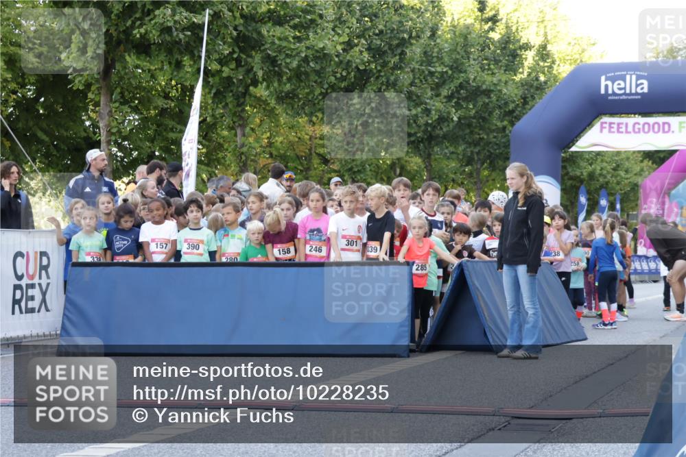 06.09.2026 - CURREX Alsterlauf Yannick Fuchs http://msf.ph/oto/10228235 06.09.2026 10:46:47 Ziel  meine-sportfotos.de
