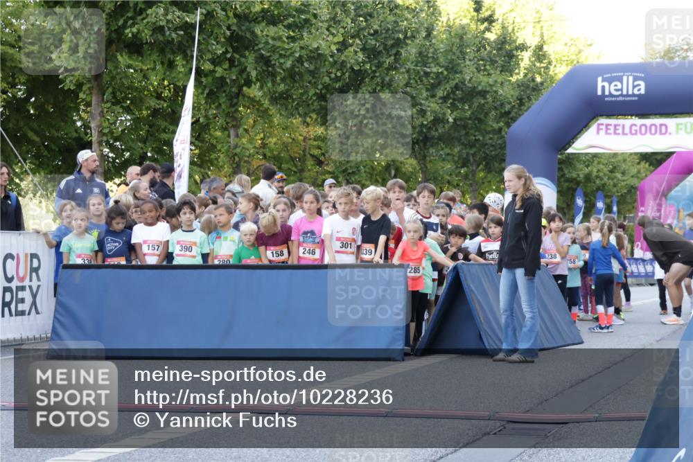 06.09.2026 - CURREX Alsterlauf Yannick Fuchs http://msf.ph/oto/10228236 06.09.2026 10:46:47 Ziel  meine-sportfotos.de