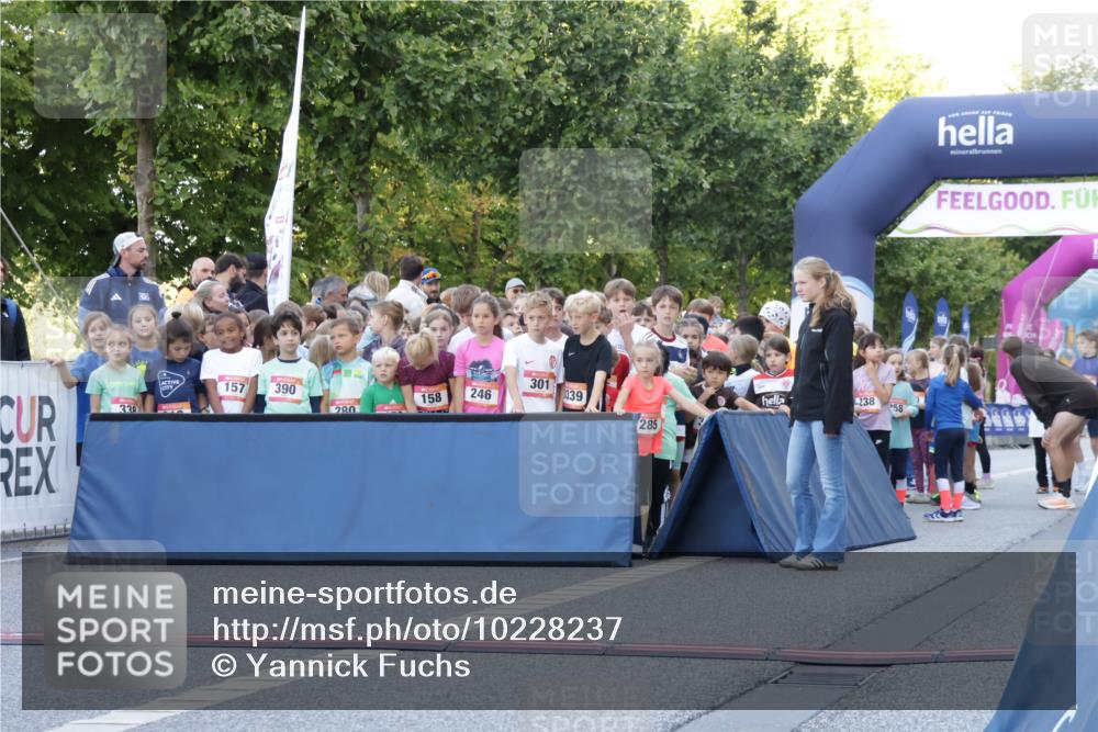06.09.2026 - CURREX Alsterlauf Yannick Fuchs http://msf.ph/oto/10228237 06.09.2026 10:46:47 Ziel  meine-sportfotos.de
