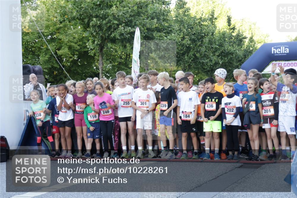 06.09.2026 - CURREX Alsterlauf Yannick Fuchs http://msf.ph/oto/10228261 06.09.2026 10:48:22 Ziel  meine-sportfotos.de