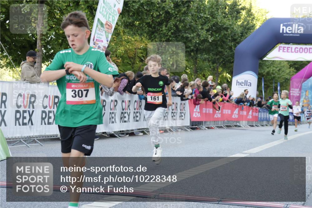 06.09.2026 - CURREX Alsterlauf Yannick Fuchs http://msf.ph/oto/10228348 06.09.2026 10:52:36 Ziel 161, 174, 213, 307, 316, 409 meine-sportfotos.de