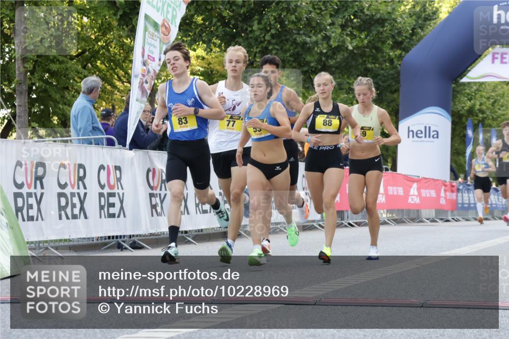 06.09.2026 - CURREX Alsterlauf Yannick Fuchs http://msf.ph/oto/10228969 06.09.2026 11:04:21 Ziel 51, 53, 59, 67, 77, 80, 83, 85, 88, 1074 meine-sportfotos.de