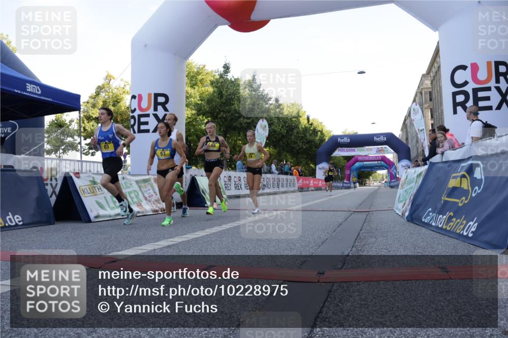 06.09.2026 - CURREX Alsterlauf Yannick Fuchs http://msf.ph/oto/10228975 06.09.2026 11:04:22 Ziel 51, 53, 59, 67, 77, 80, 83, 85, 88, 1074 meine-sportfotos.de