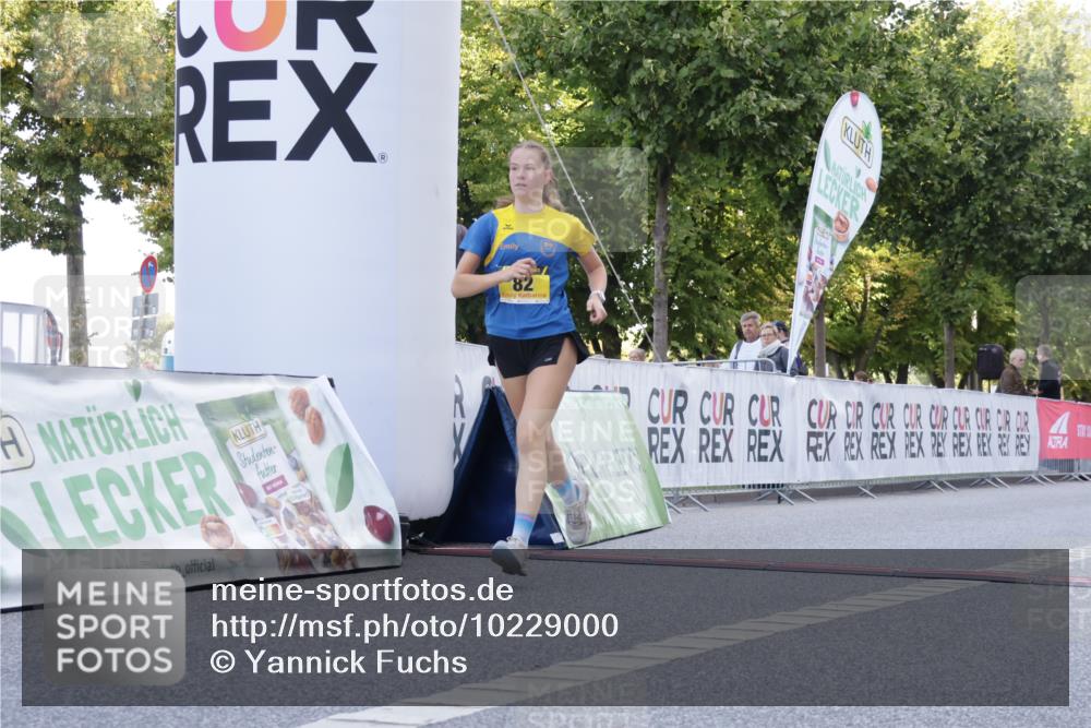 06.09.2026 - CURREX Alsterlauf Yannick Fuchs http://msf.ph/oto/10229000 06.09.2026 11:05:04 Ziel 82 meine-sportfotos.de