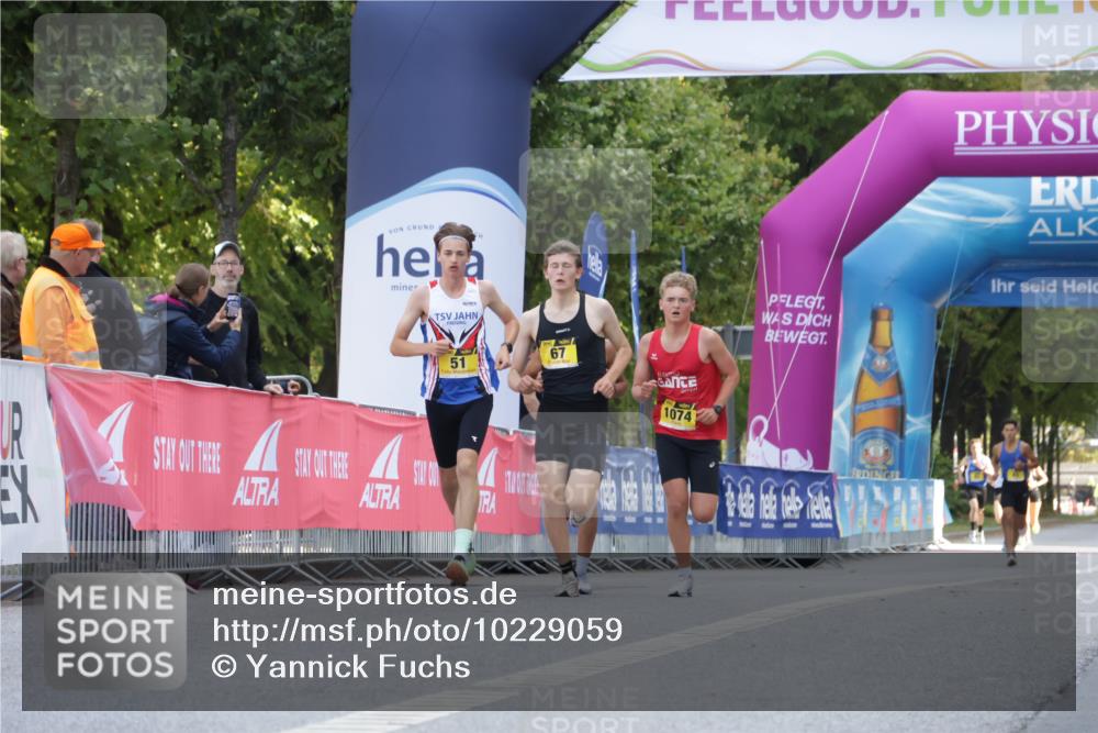 06.09.2026 - CURREX Alsterlauf Yannick Fuchs http://msf.ph/oto/10229059 06.09.2026 11:07:36 Ziel 55, 69, 90 meine-sportfotos.de