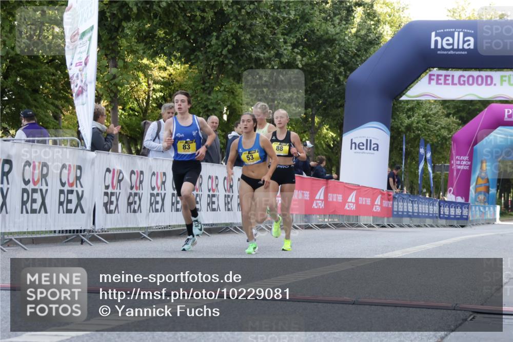 06.09.2026 - CURREX Alsterlauf Yannick Fuchs http://msf.ph/oto/10229081 06.09.2026 11:07:55 Ziel 53, 59, 77, 83, 85, 88 meine-sportfotos.de
