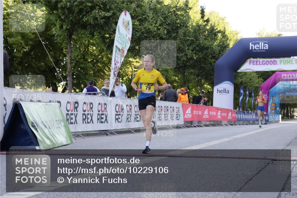 06.09.2026 - CURREX Alsterlauf Yannick Fuchs http://msf.ph/oto/10229106 06.09.2026 11:08:32 Ziel 62, 79 meine-sportfotos.de