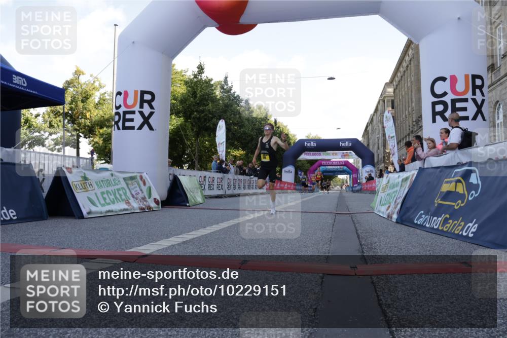 06.09.2026 - CURREX Alsterlauf Yannick Fuchs http://msf.ph/oto/10229151 06.09.2026 11:16:13 Ziel 71, 78, 80, 86 meine-sportfotos.de