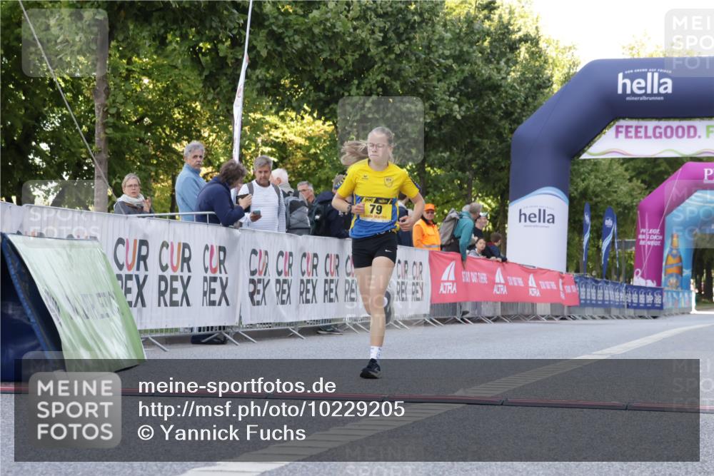 06.09.2026 - CURREX Alsterlauf Yannick Fuchs http://msf.ph/oto/10229205 06.09.2026 11:16:52 Ziel 79 meine-sportfotos.de