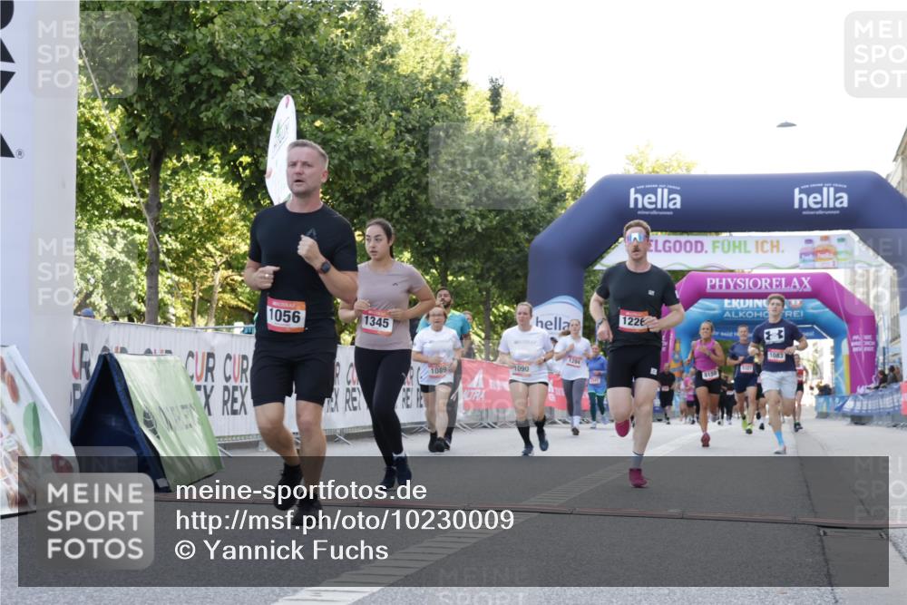 06.09.2026 - CURREX Alsterlauf Yannick Fuchs http://msf.ph/oto/10230009 06.09.2026 11:51:37 Ziel 1029, 1056, 1083, 1089, 1090, 1102, 1158, 1162, 1226, 1301, 1315, 1321, 1343, 1345, 1346, 8159 meine-sportfotos.de