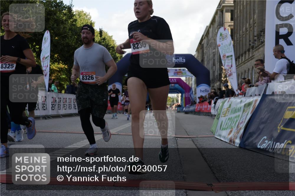 06.09.2026 - CURREX Alsterlauf Yannick Fuchs http://msf.ph/oto/10230057 06.09.2026 11:51:58 Ziel 1118, 1123, 1152, 1193, 1200, 1218, 1240, 1254, 1303, 1327, 8236, 8325, 8326 meine-sportfotos.de