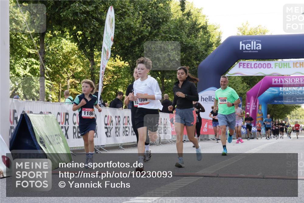 06.09.2026 - CURREX Alsterlauf Yannick Fuchs http://msf.ph/oto/10230093 06.09.2026 11:52:21 Ziel 1009, 1020, 1059, 1120, 1186, 1205, 1206, 1215, 1244, 1266, 1304 meine-sportfotos.de