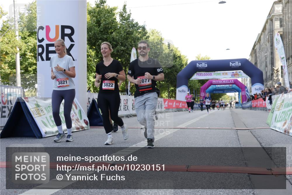 06.09.2026 - CURREX Alsterlauf Yannick Fuchs http://msf.ph/oto/10230151 06.09.2026 11:52:51 Ziel 1061, 1077, 1082, 1340, 3821, 3822, 8016, 8137 meine-sportfotos.de