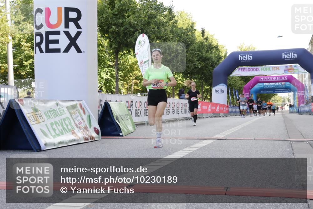 06.09.2026 - CURREX Alsterlauf Yannick Fuchs http://msf.ph/oto/10230189 06.09.2026 11:53:07 Ziel 1040, 1184, 1202, 1293, 4802, 8155, 8300 meine-sportfotos.de