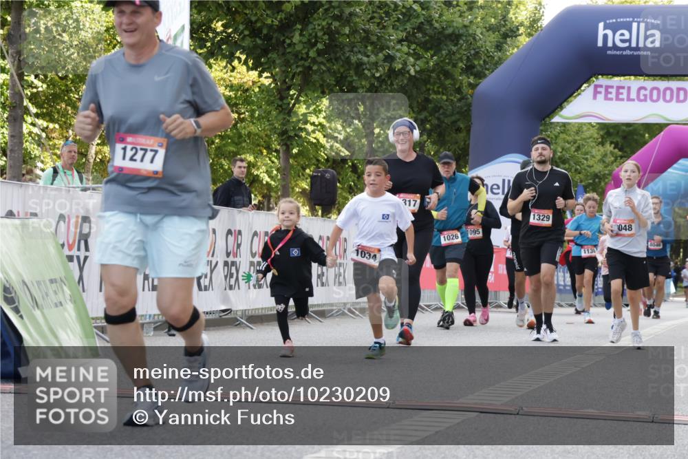 06.09.2026 - CURREX Alsterlauf Yannick Fuchs http://msf.ph/oto/10230209 06.09.2026 11:53:17 Ziel 1034, 1096, 1114, 1115, 1202, 1317, 1329, 8048 meine-sportfotos.de