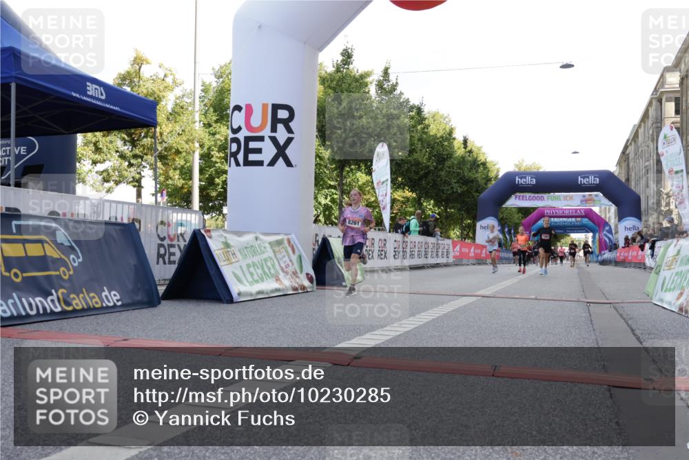 06.09.2026 - CURREX Alsterlauf Yannick Fuchs http://msf.ph/oto/10230285 06.09.2026 11:53:37 Ziel 1066, 1081, 1111, 1250, 1334, 8261 meine-sportfotos.de