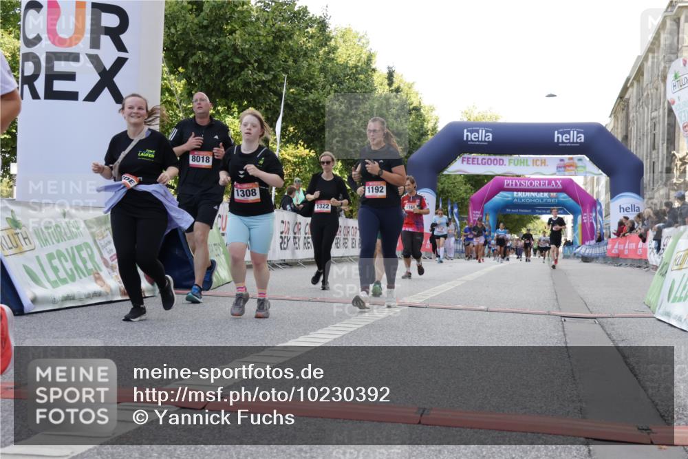 06.09.2026 - CURREX Alsterlauf Yannick Fuchs http://msf.ph/oto/10230392 06.09.2026 11:54:16 Ziel 1063, 1166, 1167, 1192, 1209, 1308, 1322, 1323, 8018 meine-sportfotos.de