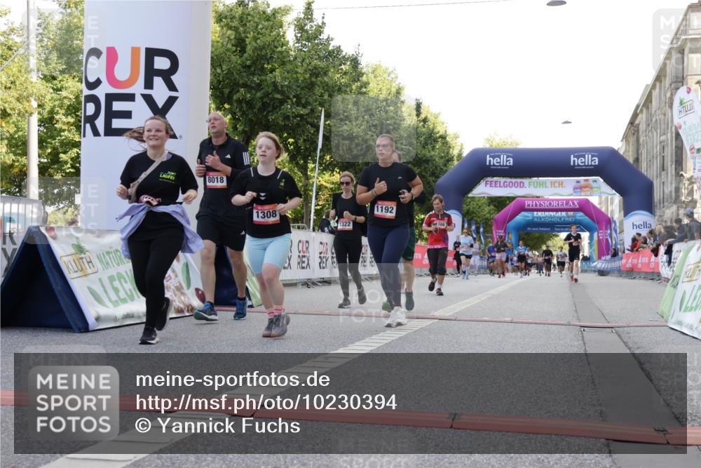 06.09.2026 - CURREX Alsterlauf Yannick Fuchs http://msf.ph/oto/10230394 06.09.2026 11:54:16 Ziel 1063, 1166, 1167, 1192, 1209, 1308, 1322, 1323, 8018 meine-sportfotos.de