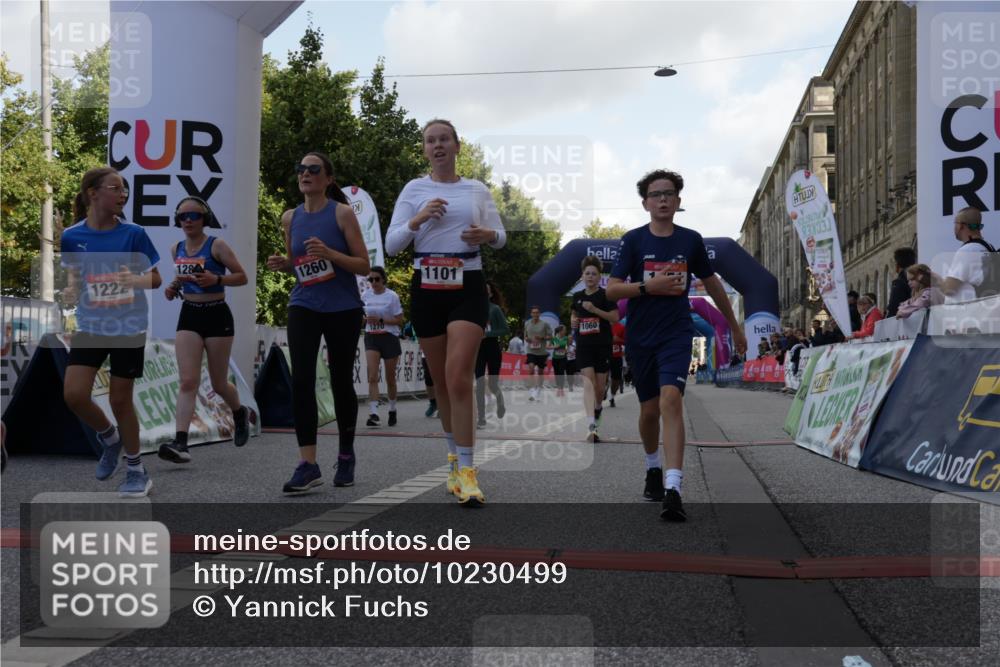 06.09.2026 - CURREX Alsterlauf Yannick Fuchs http://msf.ph/oto/10230499 06.09.2026 11:54:45 Ziel 1012, 1017, 1019, 1031, 1060, 1101, 1140, 1145, 1168, 1185, 1222, 1231, 1247, 1251, 1260, 1270, 1272, 1280, 1289, 1290, 1331 meine-sportfotos.de