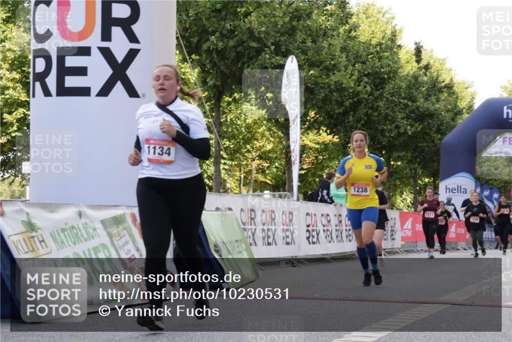 06.09.2026 - CURREX Alsterlauf Yannick Fuchs http://msf.ph/oto/10230531 06.09.2026 11:54:56 Ziel 1097, 1134, 1140, 1177, 1238, 1247, 1275, 1276 meine-sportfotos.de