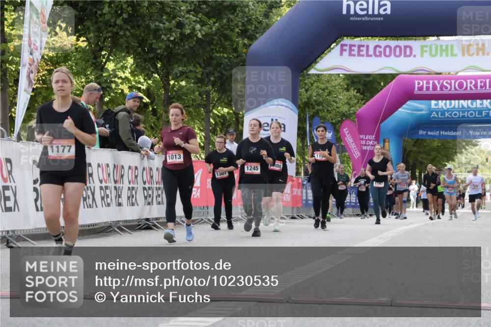 06.09.2026 - CURREX Alsterlauf Yannick Fuchs http://msf.ph/oto/10230535 06.09.2026 11:54:58 Ziel 1013, 1097, 1134, 1177, 1238, 1275, 1276 meine-sportfotos.de