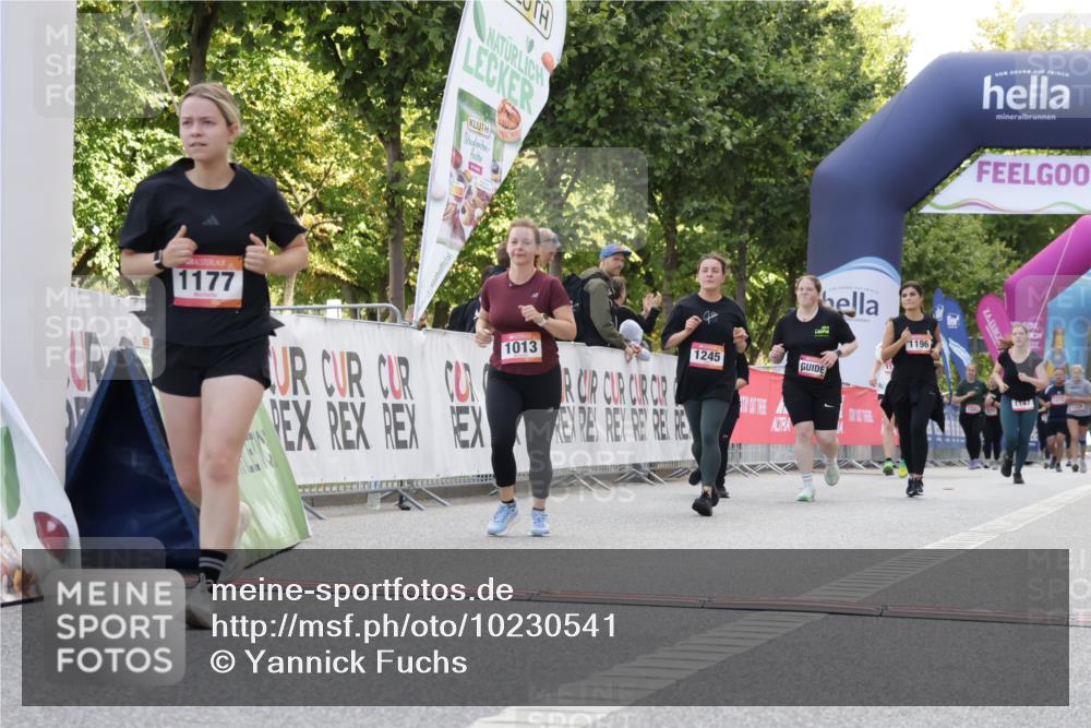 06.09.2026 - CURREX Alsterlauf Yannick Fuchs http://msf.ph/oto/10230541 06.09.2026 11:55:00 Ziel 1013, 1097, 1134, 1177, 1238, 1245 meine-sportfotos.de