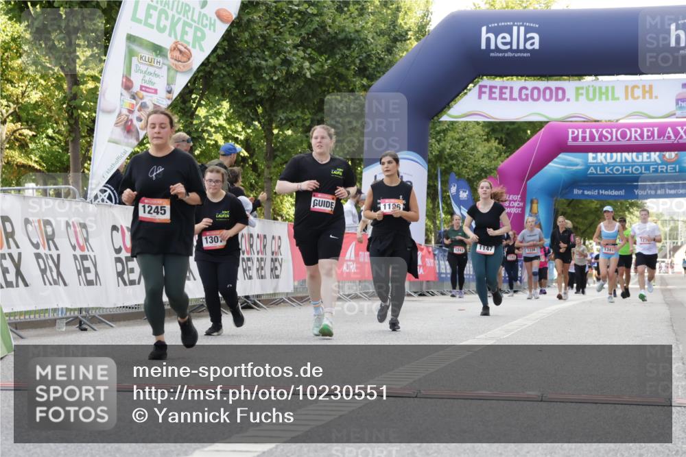 06.09.2026 - CURREX Alsterlauf Yannick Fuchs http://msf.ph/oto/10230551 06.09.2026 11:55:02 Ziel 1013, 1134, 1177, 1196, 1238, 1245, 1307 meine-sportfotos.de
