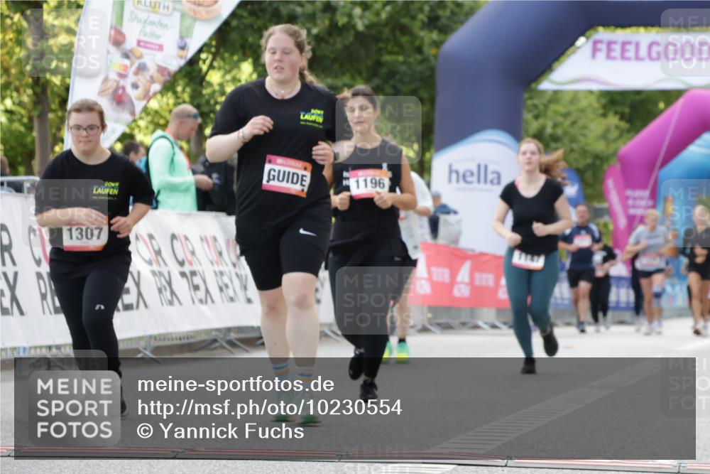 06.09.2026 - CURREX Alsterlauf Yannick Fuchs http://msf.ph/oto/10230554 06.09.2026 11:55:05 Ziel 1013, 1147, 1170, 1177, 1196, 1245, 1307, 1341 meine-sportfotos.de