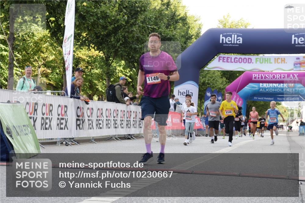 06.09.2026 - CURREX Alsterlauf Yannick Fuchs http://msf.ph/oto/10230667 06.09.2026 11:55:51 Ziel 1004, 1005, 1149, 1234, 1296, 1326, 8042, 8251, 8346 meine-sportfotos.de