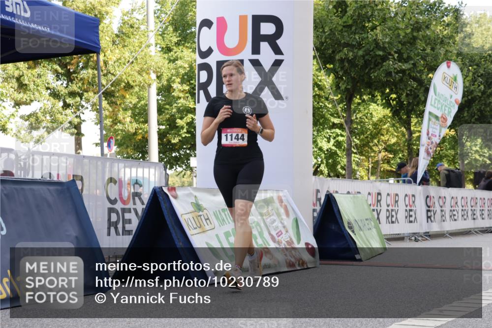 06.09.2026 - CURREX Alsterlauf Yannick Fuchs http://msf.ph/oto/10230789 06.09.2026 11:56:37 Ziel 1035, 1118, 1144, 1172, 1335 meine-sportfotos.de