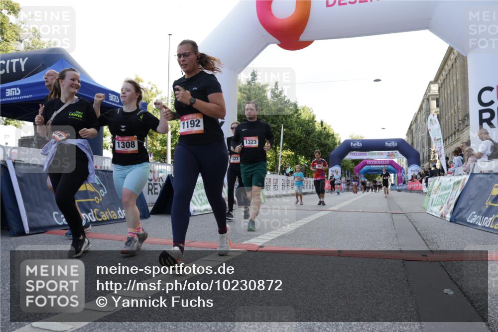06.09.2026 - CURREX Alsterlauf Yannick Fuchs http://msf.ph/oto/10230872 06.09.2026 11:54:18 Ziel 1078, 1166, 1167, 1192, 1209, 1308, 1322, 1323, 8018 meine-sportfotos.de