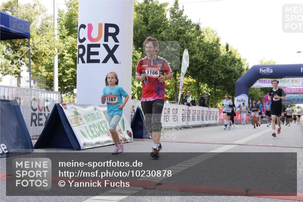 06.09.2026 - CURREX Alsterlauf Yannick Fuchs http://msf.ph/oto/10230878 06.09.2026 11:54:21 Ziel 1078, 1104, 1151, 1166, 1167, 1192, 1308, 1322, 1323, 8018 meine-sportfotos.de