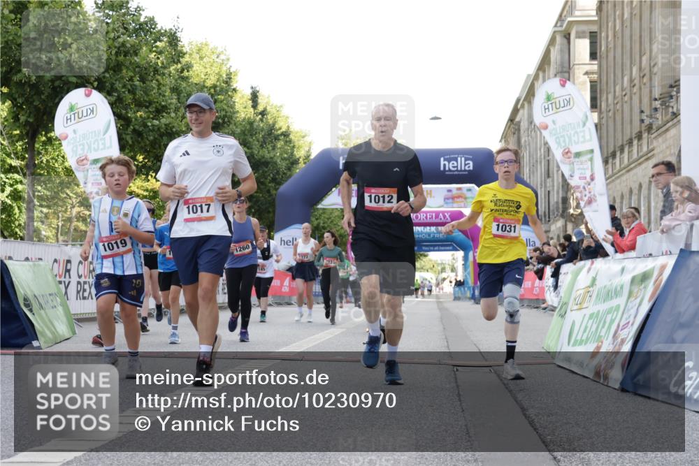 06.09.2026 - CURREX Alsterlauf Yannick Fuchs http://msf.ph/oto/10230970 06.09.2026 11:54:42 Ziel 1012, 1017, 1019, 1031, 1060, 1101, 1122, 1168, 1185, 1222, 1231, 1251, 1260, 1270, 1272, 1280, 1289, 1290, 1325, 1331 meine-sportfotos.de