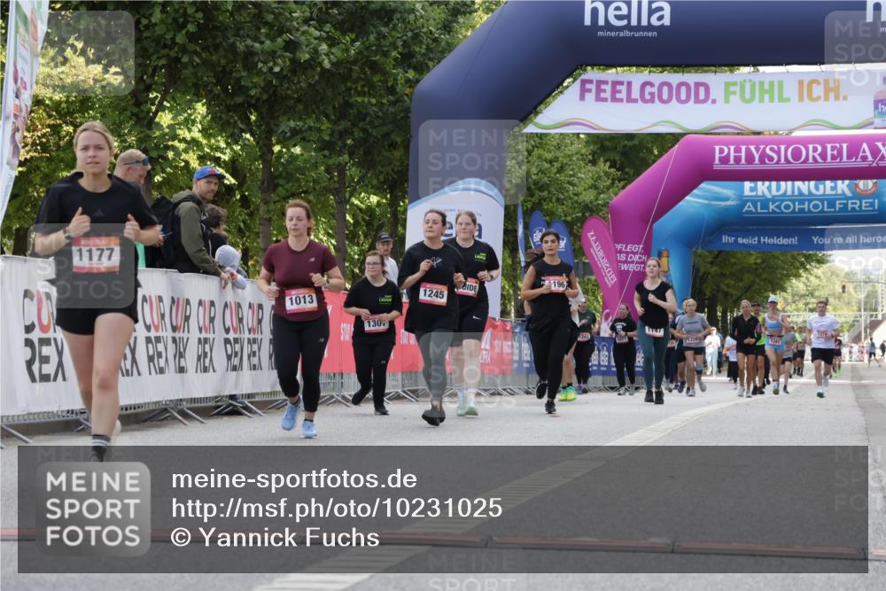 06.09.2026 - CURREX Alsterlauf Yannick Fuchs http://msf.ph/oto/10231025 06.09.2026 11:54:58 Ziel 1013, 1097, 1134, 1177, 1238, 1275, 1276 meine-sportfotos.de