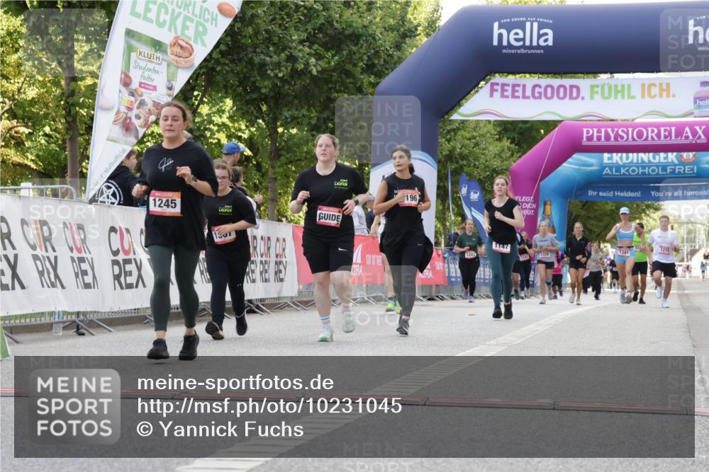 06.09.2026 - CURREX Alsterlauf Yannick Fuchs http://msf.ph/oto/10231045 06.09.2026 11:55:02 Ziel 1013, 1134, 1177, 1196, 1238, 1245, 1307 meine-sportfotos.de