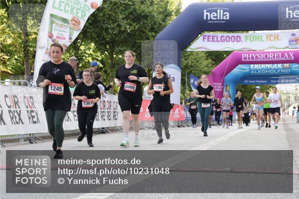 06.09.2026 - CURREX Alsterlauf Yannick Fuchs http://msf.ph/oto/10231048 06.09.2026 11:55:03 Ziel 1013, 1177, 1196, 1238, 1245, 1307 meine-sportfotos.de