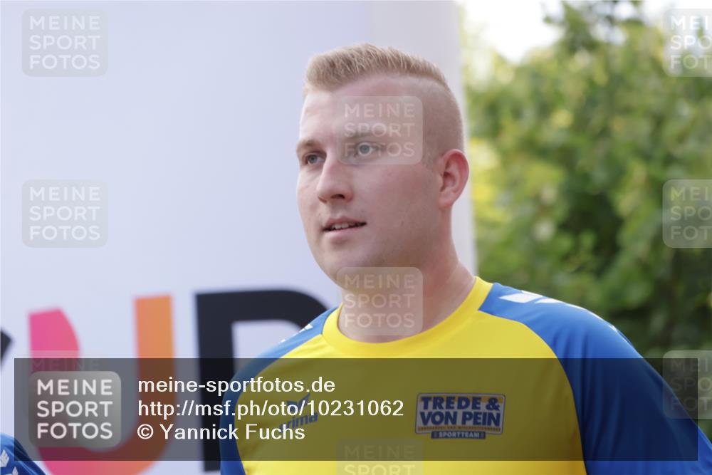 06.09.2026 - CURREX Alsterlauf Yannick Fuchs http://msf.ph/oto/10231062 06.09.2026 11:57:12 Ziel 1067, 1228, 1229, 1345, 1346, 8138, 8284 meine-sportfotos.de