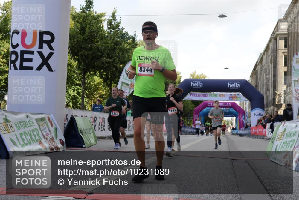 06.09.2026 - CURREX Alsterlauf Yannick Fuchs http://msf.ph/oto/10231089 06.09.2026 11:55:15 Ziel 1073, 1087, 1141, 1147, 1170, 1183, 1243, 1273, 1278, 1338, 1341, 8344 meine-sportfotos.de