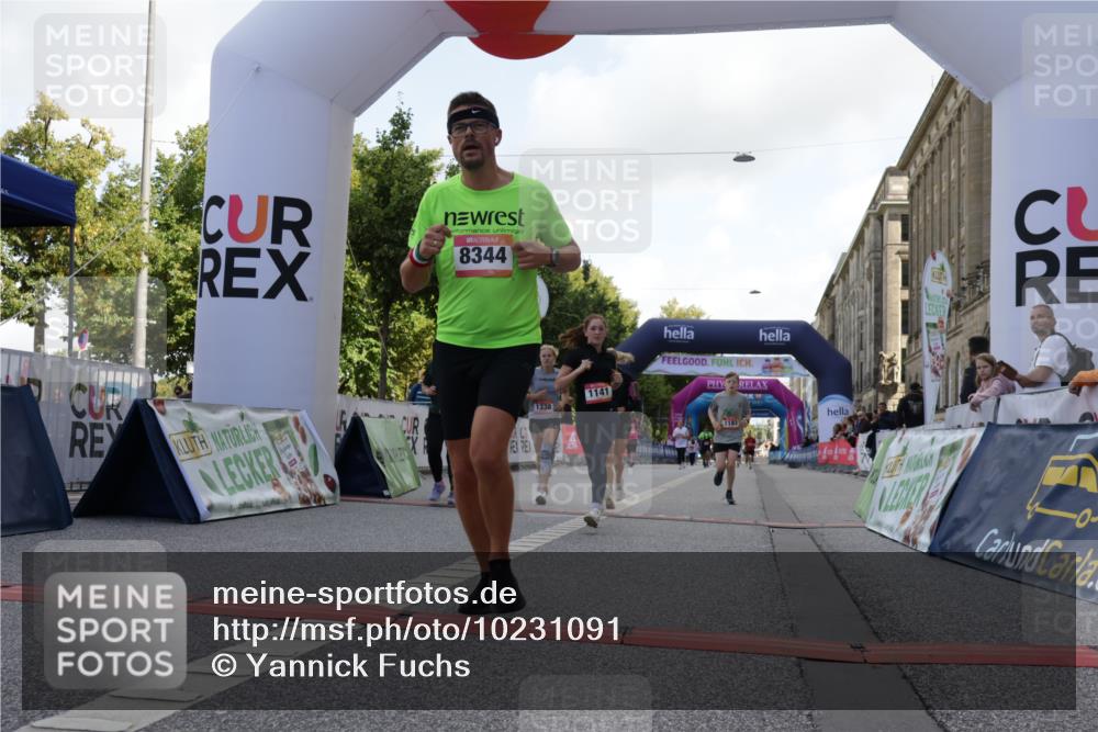 06.09.2026 - CURREX Alsterlauf Yannick Fuchs http://msf.ph/oto/10231091 06.09.2026 11:55:16 Ziel 1073, 1087, 1141, 1147, 1170, 1183, 1243, 1273, 1278, 1338, 1341, 8344 meine-sportfotos.de