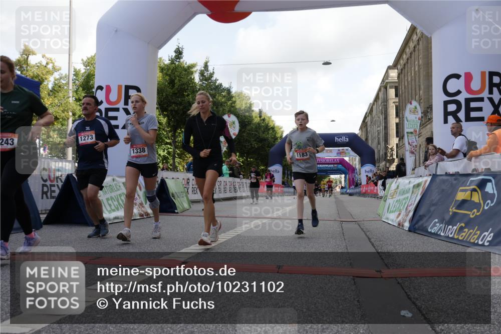 06.09.2026 - CURREX Alsterlauf Yannick Fuchs http://msf.ph/oto/10231102 06.09.2026 11:55:18 Ziel 1071, 1073, 1087, 1141, 1183, 1243, 1273, 1278, 1338, 8344 meine-sportfotos.de