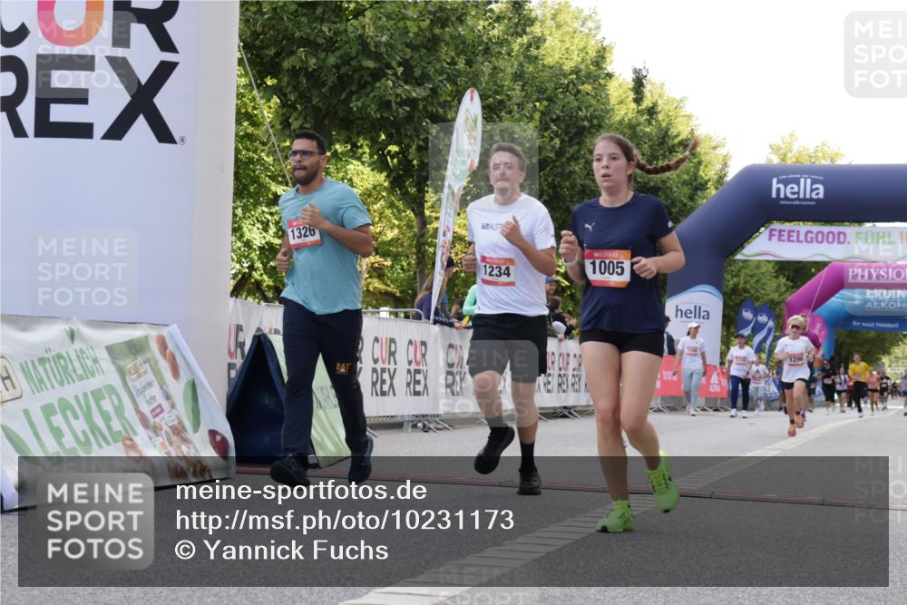06.09.2026 - CURREX Alsterlauf Yannick Fuchs http://msf.ph/oto/10231173 06.09.2026 11:55:45 Ziel 1004, 1005, 1046, 1203, 1234, 1284, 1285, 1286, 1288, 1296, 1326 meine-sportfotos.de